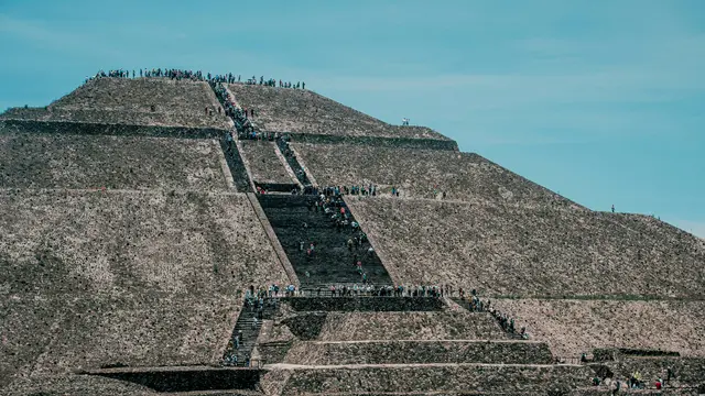Turis Kanada Tewas Ditembak Saat Pelesir ke Piramida Teotihuacán di Meksiko