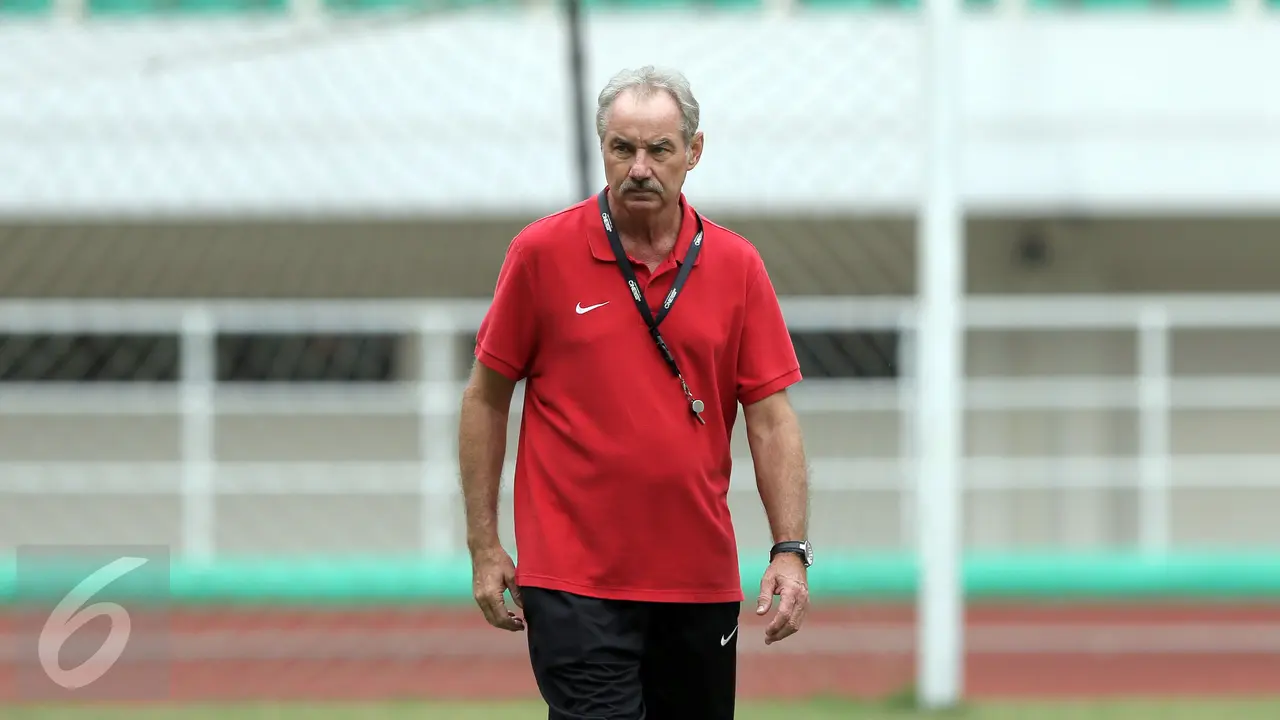 20161130-Alfred-Riedl-HEL