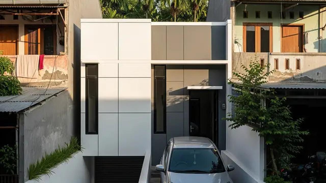 10 Desain Rumah Sempit Ada Garasi Mobil Kecil, Solusi Lahan Terbatas