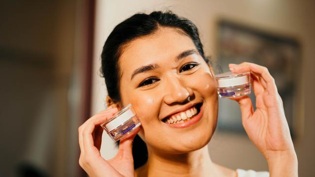 Kenalan dengan Manfaat Vitis Vinifera, Bahan Alami Serba Bisa untuk Mencerahkan Kulit hingga Anti Aging