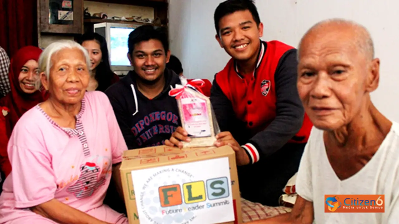 131112cfls.jpg