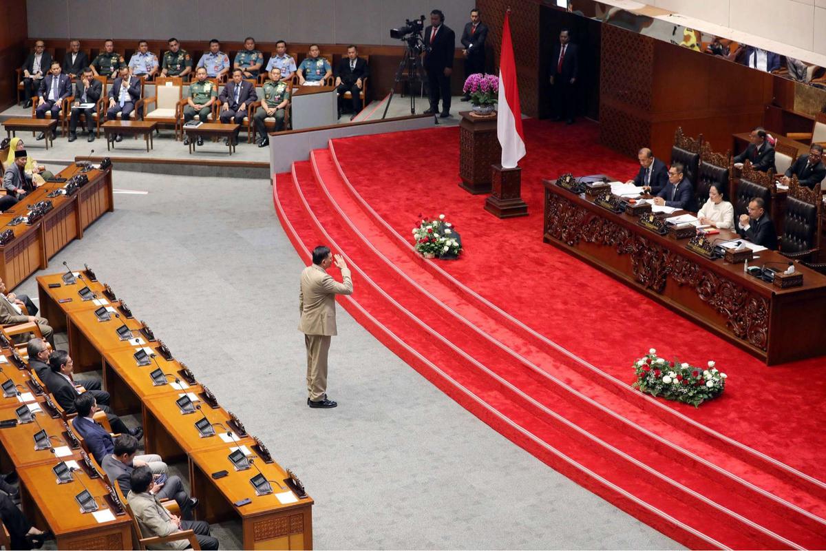 DPR Sahkan UU TNI