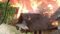 Cerita Mencekam Korban Kebakaran Kampung Adat di Sukabumi: Nekat Melompat dari Rumah Demi Selamatkan Diri