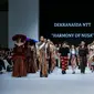 Dekranasda NTT bekerja sama dengan&nbsp;tiga desainer lokal: Defrico Audy, Temma Presetio, dan Maya Ratih mempersembahkan koleksi bertajuk "Harmony of Nusa" di panggung Jakarta Fashion Week (JFW) 2023. (dok. JFW)