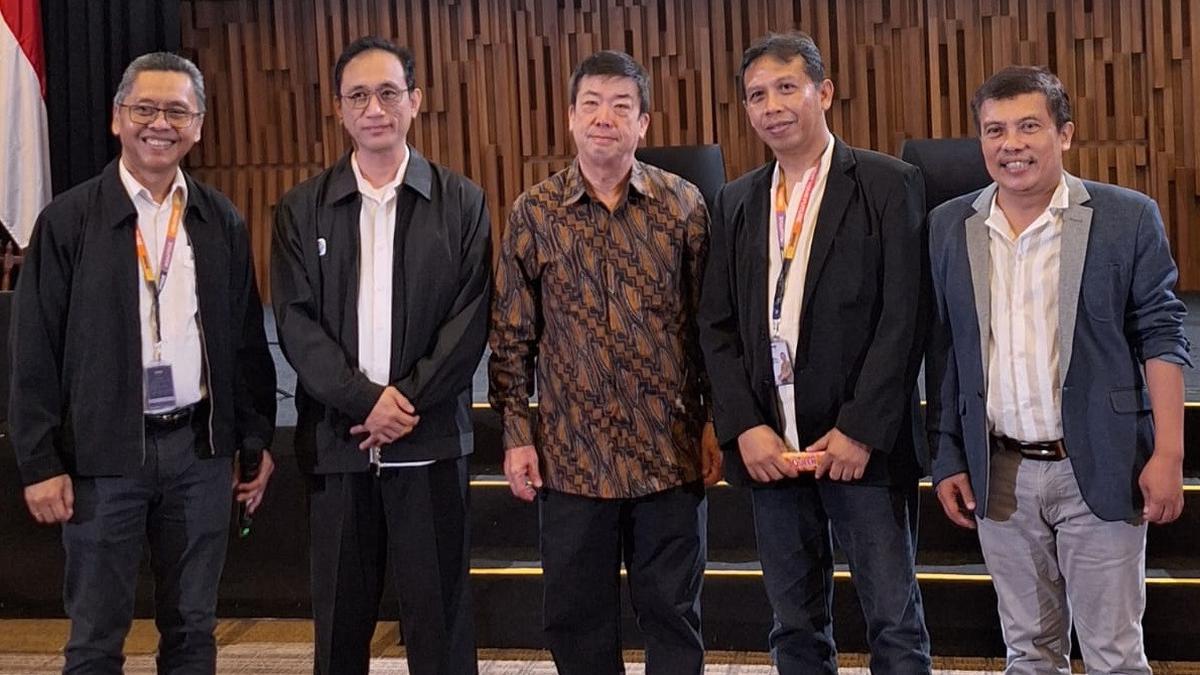 Pada Civitas Akademika IMDE, Guru Besar Universitas Harvard Ungkap AI Harus Memperkaya Pengalaman Belajar, Bukan Menggantinya