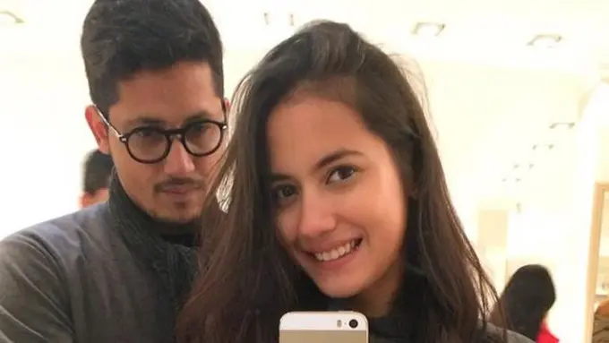 Cewek-cewek yang Punya Kakak Cowok Pasti Merasakan Hal Ini