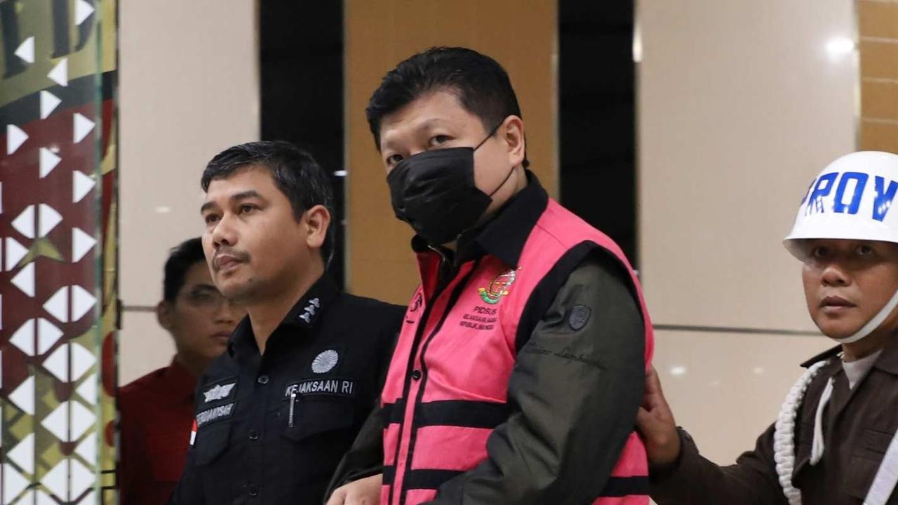 Ada Keterlibatan Menteri Atau Gubernur dalam Kasus Kredit Macet Sritex?