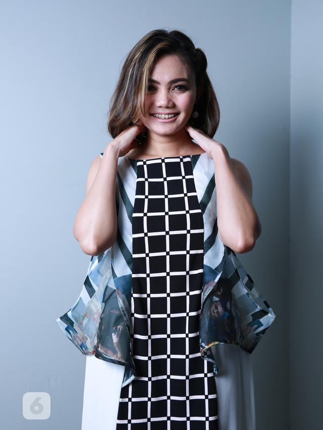 [Bintang] Eksklusif Rina Nose