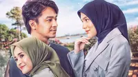 Manoj Punjabi memperkenalkan film Ipar Adalah Maut karya Hanung Bramantyo. Drama rumah tangga ini mempertemukan Michelle Ziudith dan Deva Mahenra. (Foto: Dok. Instagram @manojpunjabimd)