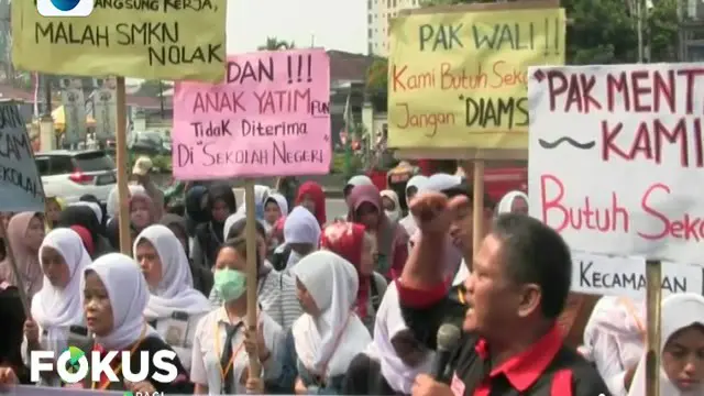 Kecewa, Puluhan Siswa Siswi SMP di Depok Protes Sistem Zonasi