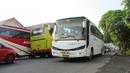 Karoseri Adi Putro juga melakukan penyegaran pada Travego nya. Bus ini dinamai Travego Smile yang memiliki desain samping yang mengalami sedikit perubahan dengan bentuk pilar yang sedikit lebih tebal. Pada bagian depannya menggunakan lampu depan bohlam yang terlihat seperti menyambung dan melengkung kebawah sehingga terlihat seperti sedang tersenyum.