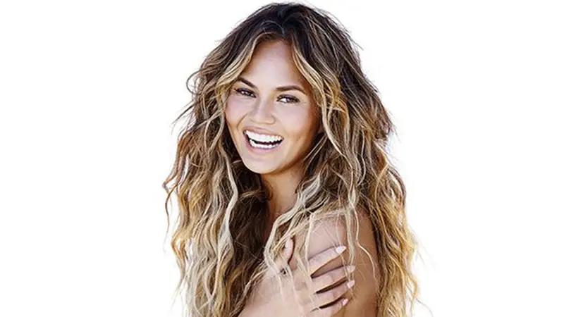 Chrissy Teigen 