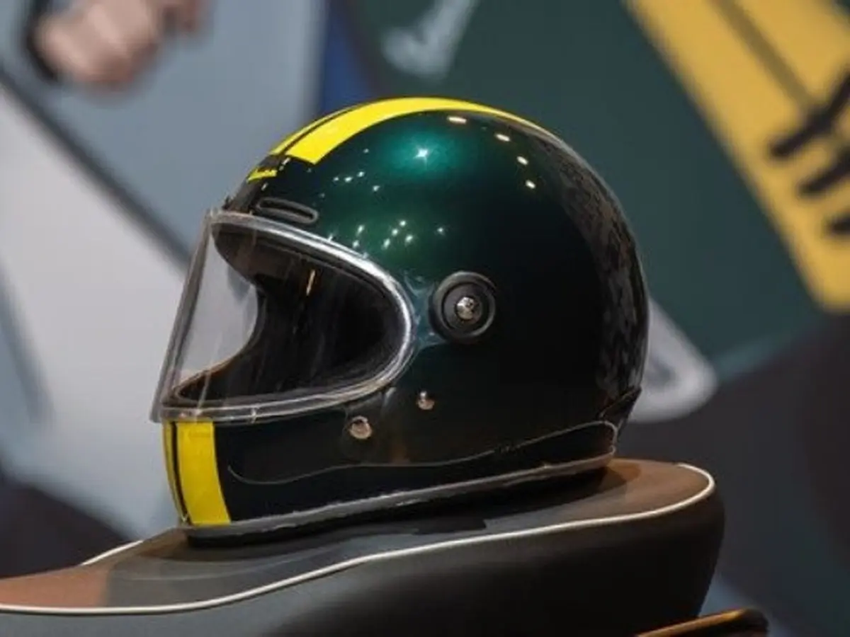 Vespa helm racing sixties sale