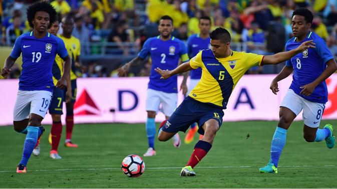 Banyak Buang Peluang Brasil Diimbangi Ekuador Dunia Bola Com