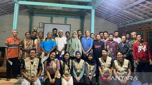 Mahasiswa KKN IPB Kenalkan PGPR dan Pestisida Nabati untuk Pertanian Berkelanjutan di Blora