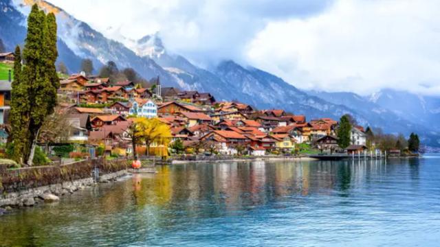 7 Tempat Terkenal Dunia dan Tiruannya di China, Mirip Enggak?