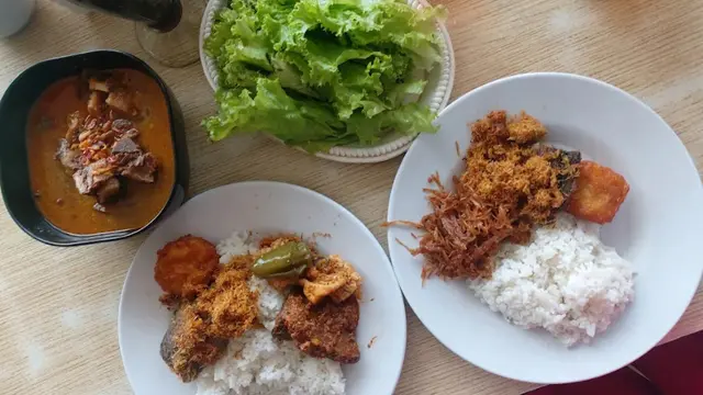 Kuliner Pangalengan Bandung Rumah Makan Gepuk Ceu Tarmini (Foto: Google Maps)