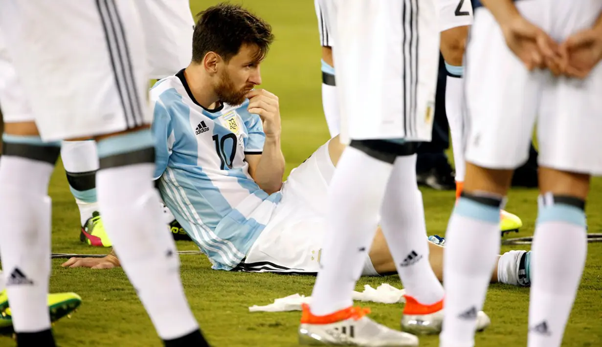 Bagi negaranya, Messi hanya menyumbang medali emas pada Olimpiade Beijing 2008. (EPA/Jason Szenes)