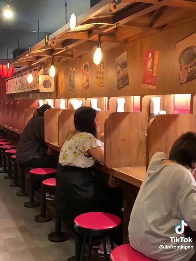 Kedai Ramen Introvert