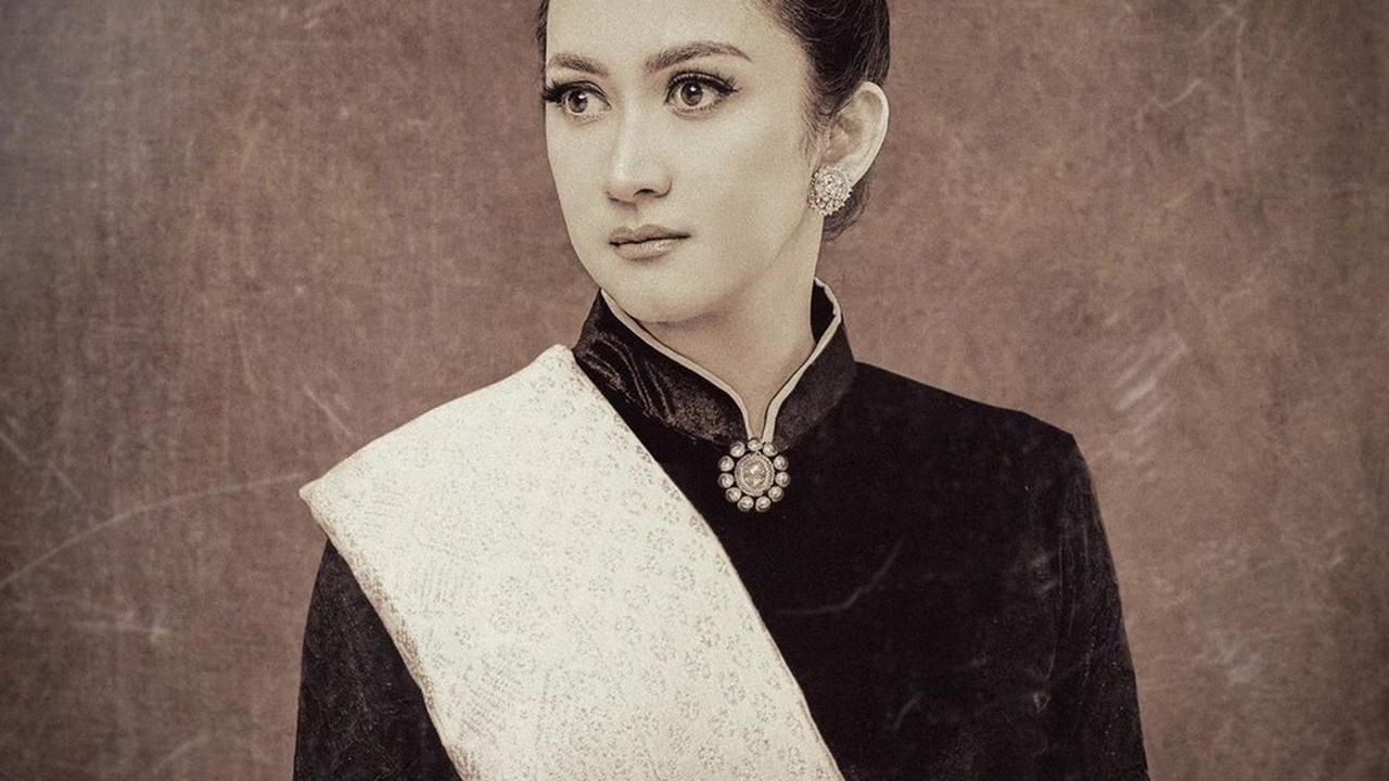 2. Nafa Urbach
