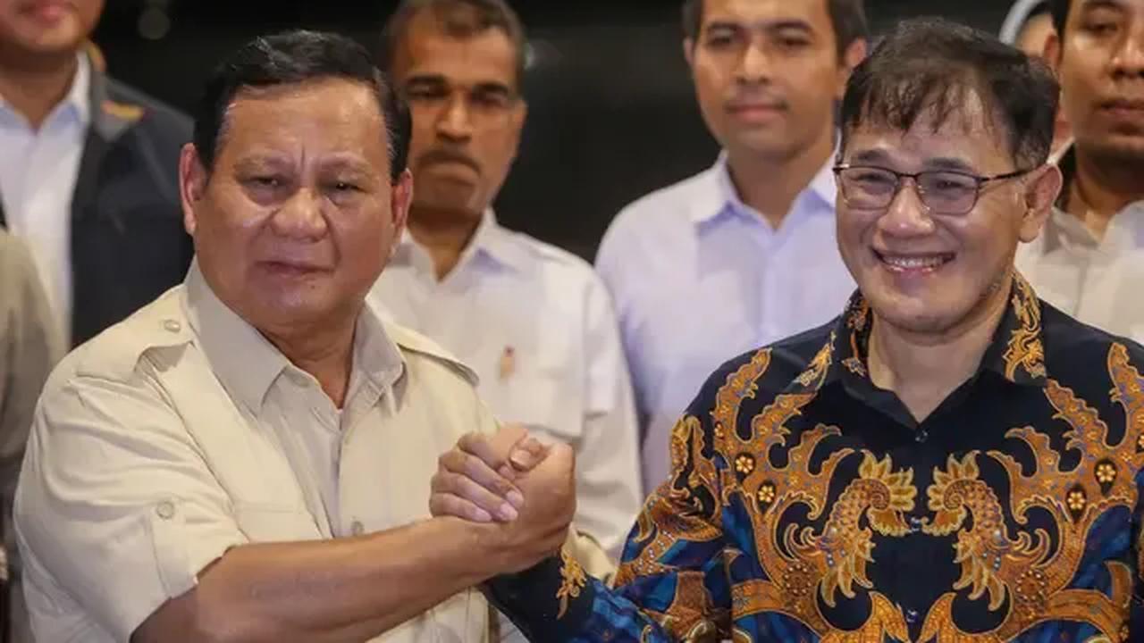 Di kesempatan sama, Prabowo sangat menghargai kedatangan Budiman. Kata dia, banyak pemikirannya yang sama dengan mantan aktivis pro demokrasi itu.