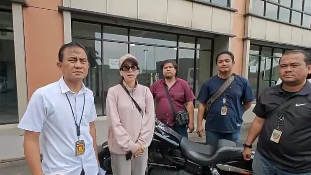 Polsek Metro Tanah Abang berhasil mengungkap kasus pencurian sepeda motor gede (moge) merek Harley Davidson senilai sekitar Rp250 juta.