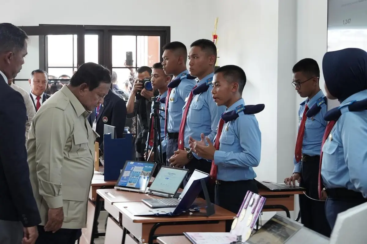 Presiden Prabowo Subianto saat meresmikan kampus terbaru SMA Taruna Nusantara (TN) di Pagak, Kabupaten Malang, Jawa Timur.