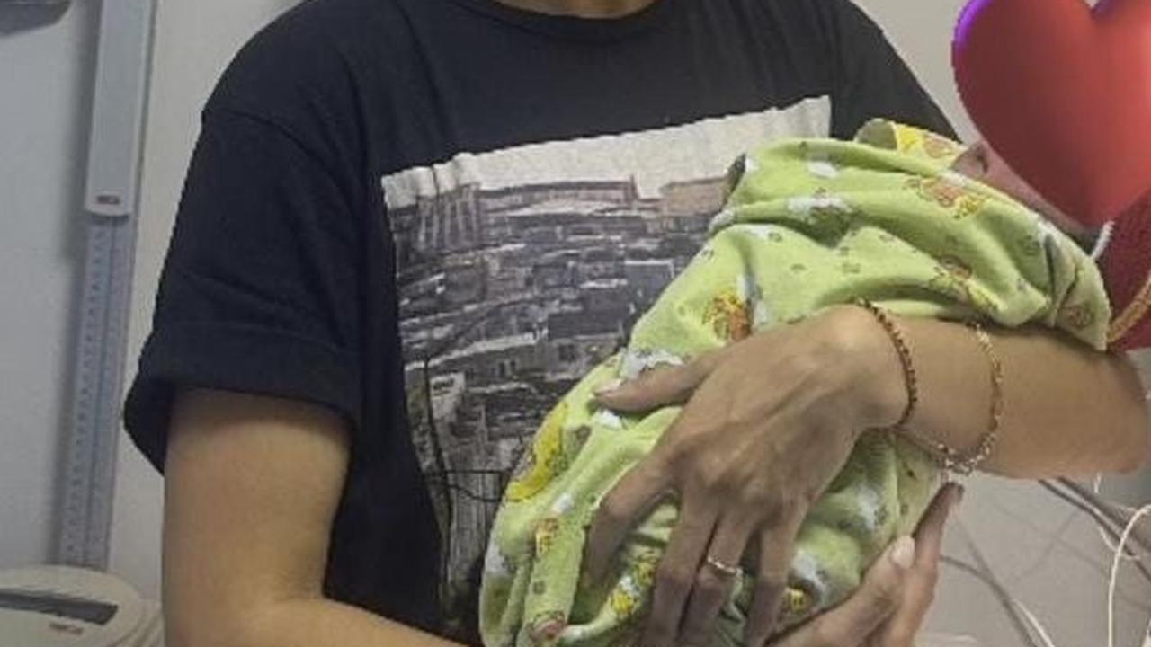 Kronologi Lengkap Nana Mirdad Temukan Bayi Baru Lahir di Semak-Semak Dekat Rumah