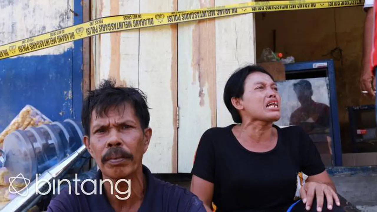 Rumah Digusur, Warga Pasar Ikan Cuma Bisa Menangis Histeris