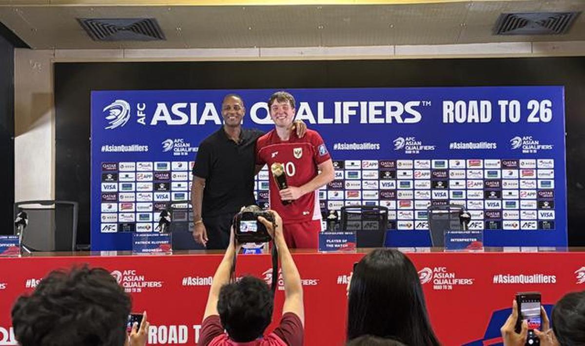 Striker Timnas Indonesia Ole Romeny Buka-bukaan Sangat Sedih dengan Pemecatan Patrick Kluivert