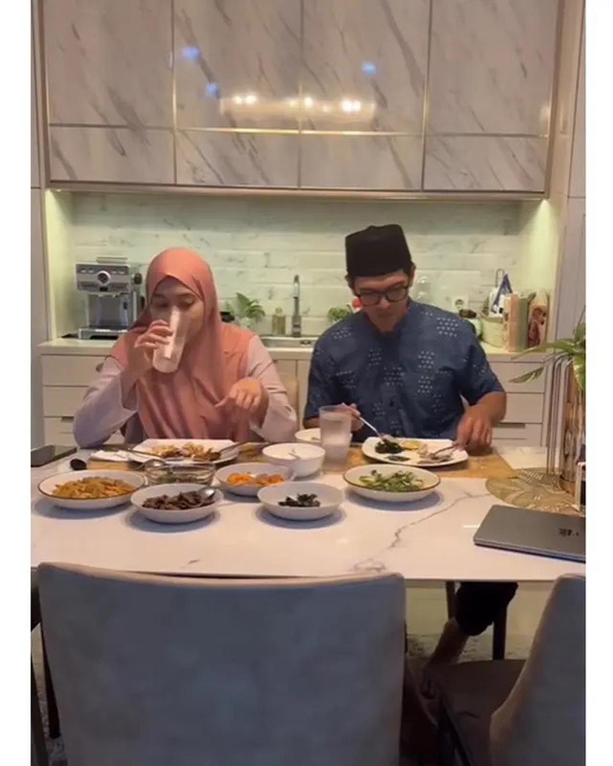 6 Potret Rumah Adrian Maulana di Tangerang Selatan, Mewah Bergaya Minimalis Elegan