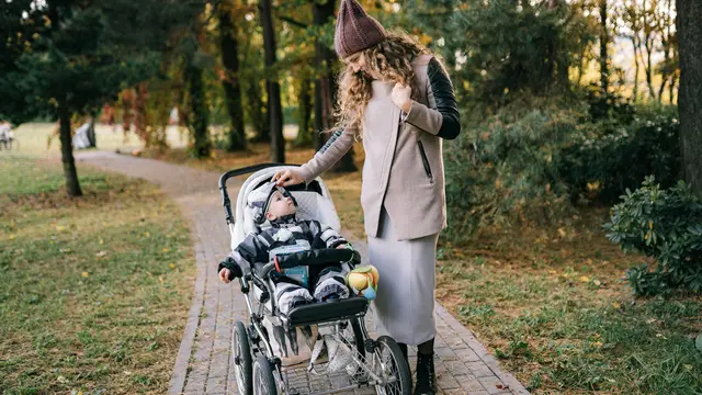 Gunakan Stroller Ringan