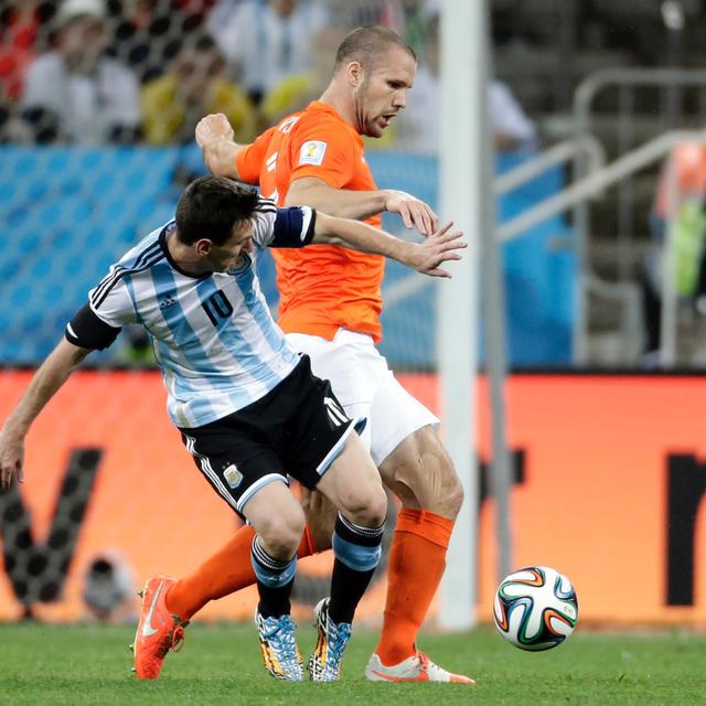 Mantan bek Timnas Belanda, Ron Vlaar.