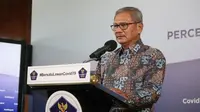Juru Bicara Penanganan Covid-19 Achmad Yurianto memberikan orang-orang yang terinfeksi Virus Corona penyebab COVID-19 saat konferensi pers di Graha BNPB, Jakarta pada Selasa (28/4/2020). (Dok Badan Nasional Penanggulangan Bencana/BNPB)
