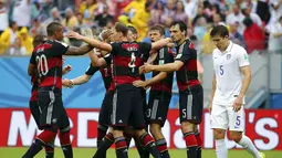 Timnas Jerman unggul 1-0 atas Amerika Serikat di laga penutup penyisihan Piala Dunia 2014 Grup G di Stadion Pernambuco, Recife, Brasil, (26/6/2014). (REUTERS/Laszlo Balogh)