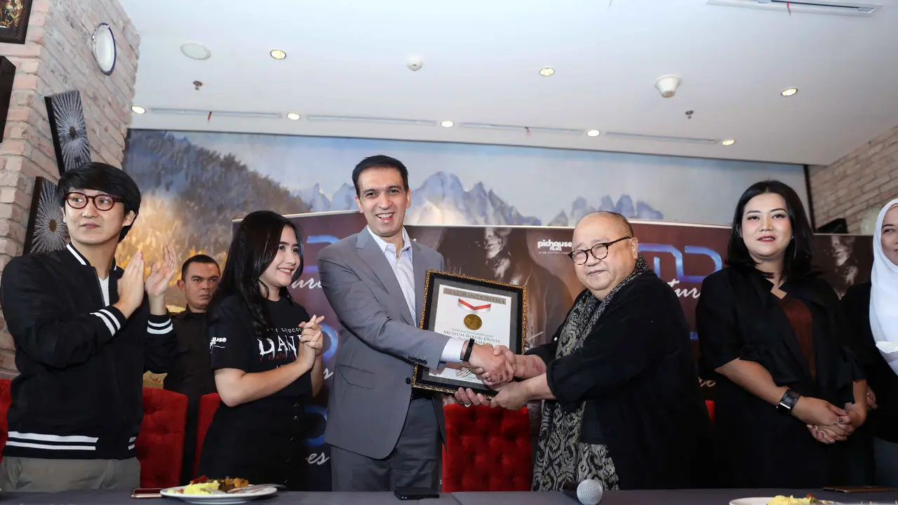 [Bintang] Film Danur Rekor MURI