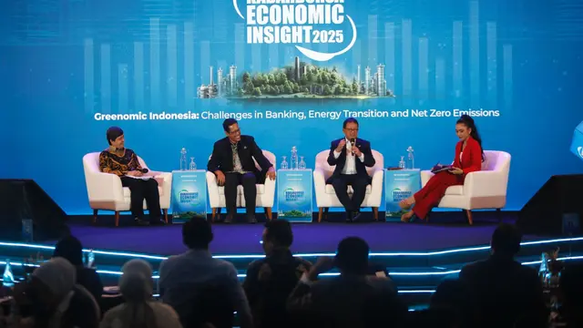 KabarBursa Economic Insight (KEI) 2025 bertema “Greenomic Indonesia: Challenges in Banking, Energy Transition, and Net Zero Emission. (Foto: istimewa)
