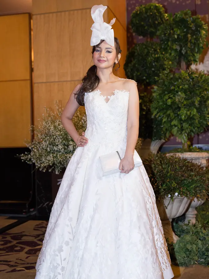 [Bintang] Angelica Simperler