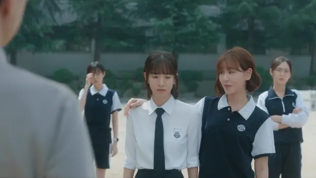 Cuplikan Pyramid Game. (Source: Viu)