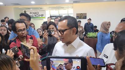 Bima Arya Wanti-Wanti Gubernur Tak Berpolemik saat Kebakaran Hutan Belum Beres