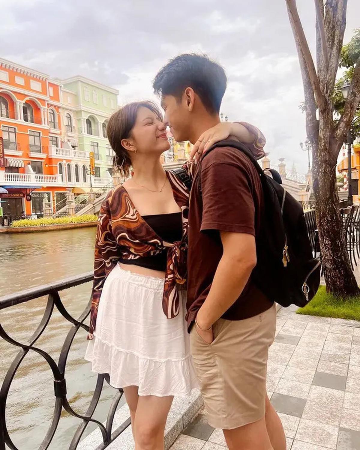 7 Potret Cassandra Lee dan Ryuken Lie Bulan Madu di Vietnam, Romantis