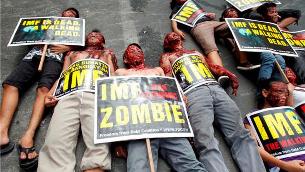 Zombie tolak kedatangan IMF di Filipina