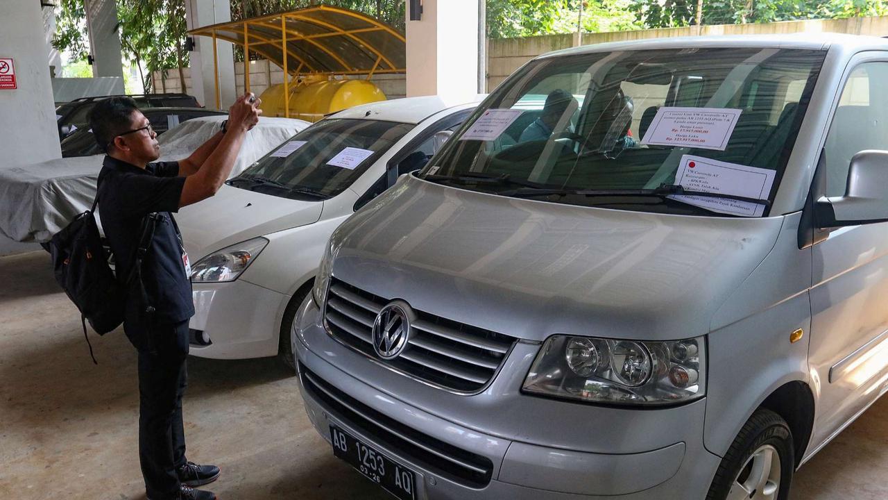 KPK Lelang Barang Rampasan Korupsi