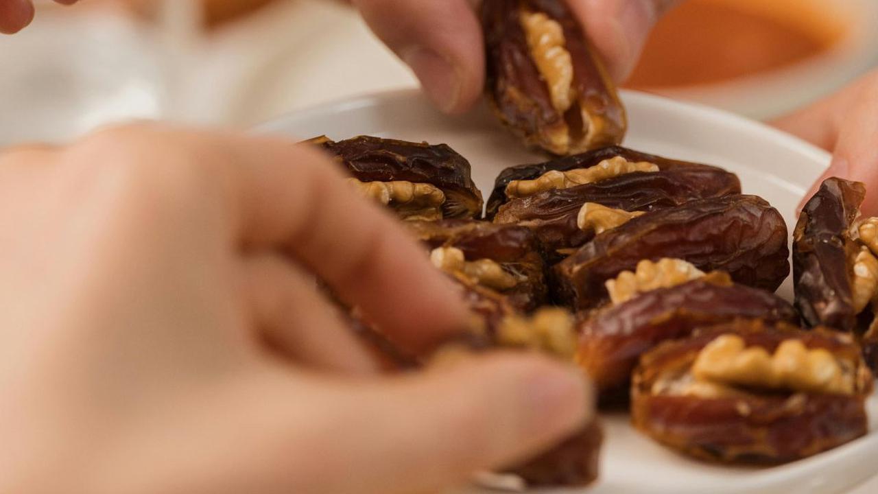 Doa Saat Makan Kurma untuk Buka Puasa, Makanan Favorit Nabi yang Berikan Manfaat Luar Biasa