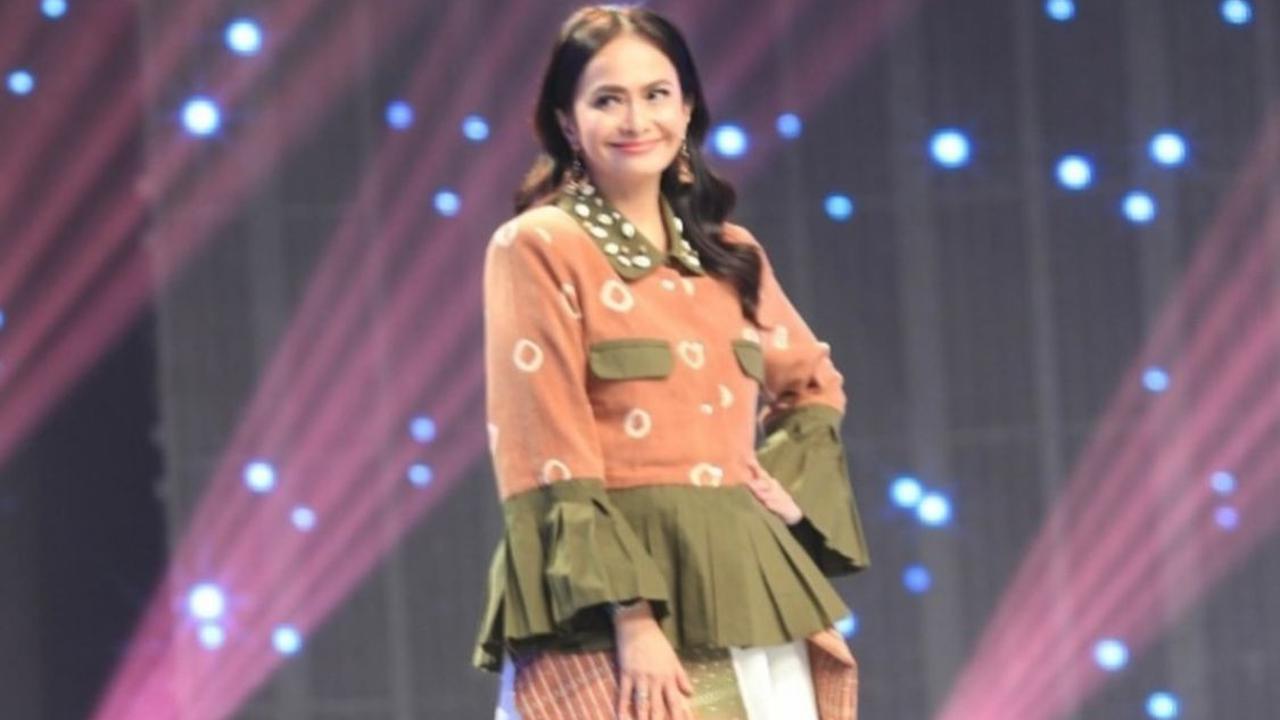 Flashback Ersa Mayori ke Gadis Sampul, Kisah Lintas Generasi di Panggung Bergengsi