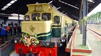 PT Kereta Api Indonesia (Persero) atau KAI menghadirkan kembali livery lokomotif lawas era tahun 1953 - 1991 pada 3 unit Lokomotif seri CC 202. (Dok KAI)
