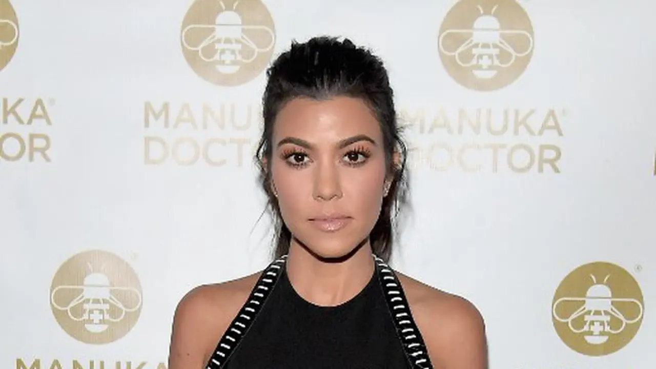[Bintang] Kourtney Kardashian
