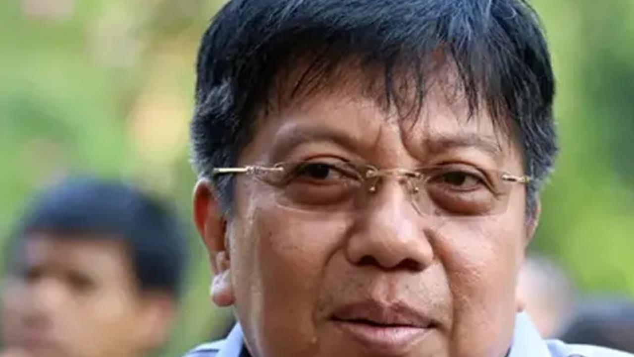 Dirangkum dari Bola.com, nama Gede mulai dikenal publik ketika memegang kendali manajemen Persebaya Junior yang berkiprah di Piala Soeratin pada 2002.
