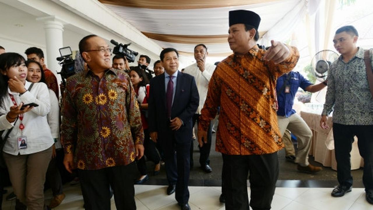 Tokoh nasional hingga orang biasa hadiri open house di Istana Wapres