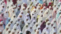 Sunnah Sebelum Sholat Ied yang Dianjurkan Nabi, Mandi hingga Makan Sebelum Berangkat